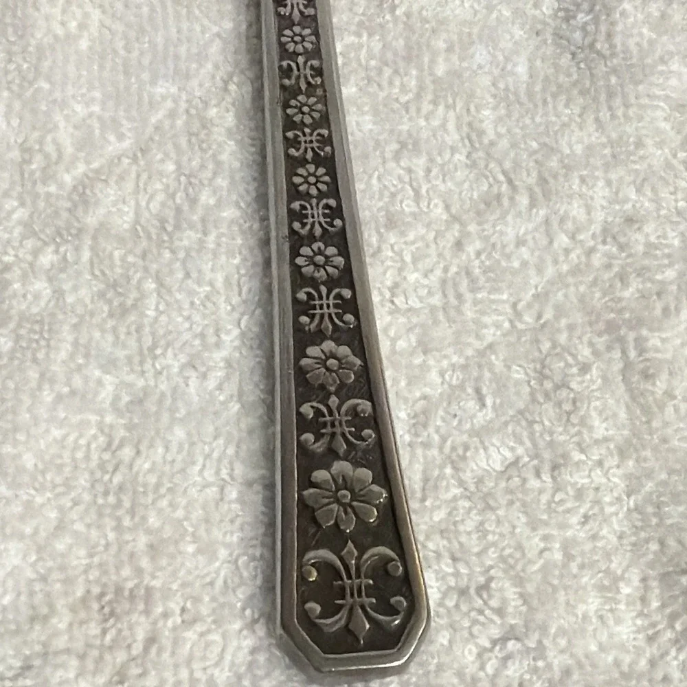 iStainless Steel Dinner Knife Floral Handle Glossy Silver/Black 8.50 in